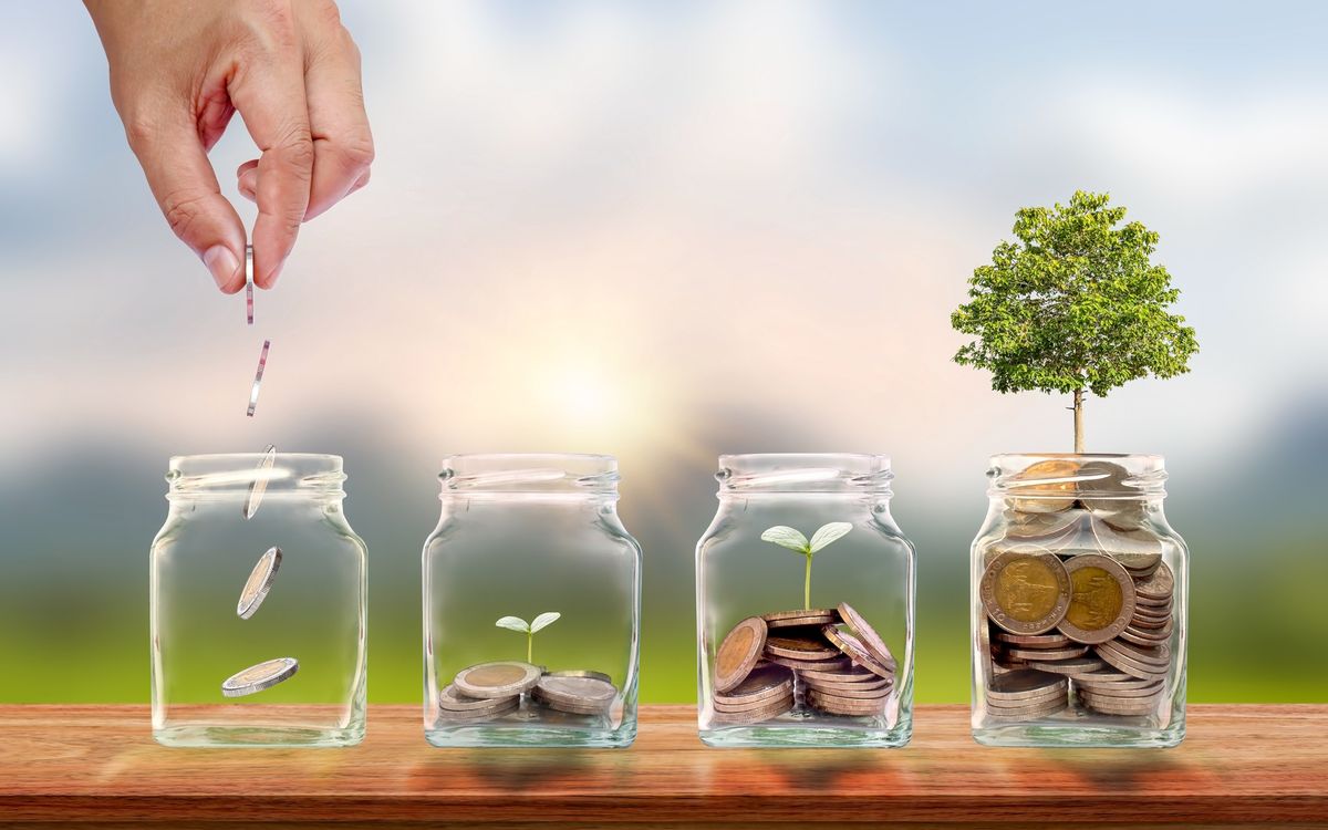 How a SIP works: rupee cost averaging explained